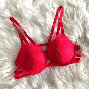 COPY - VS 34B lace cutout front clip push-up bra